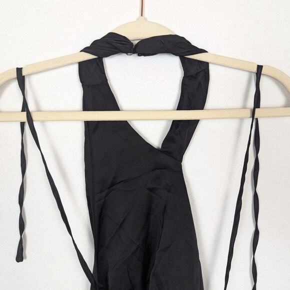 NWT Danielle Bernstein Black Stretch Charmeuse High Neck Halter Top - Picture 4 of 9